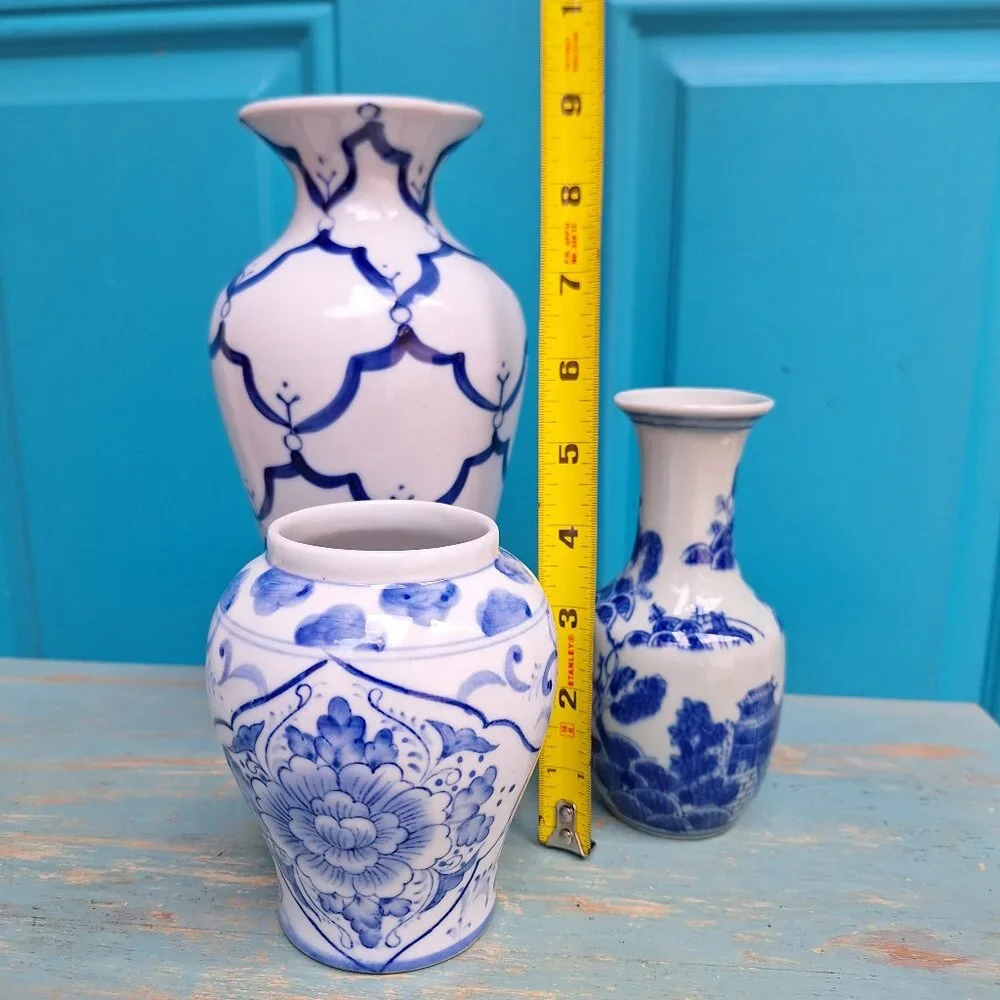 Vintage Porcelain Bud Vase Hand Painted Ancient Chinese Makers Mark Blue Decor - Picture 11 of 14